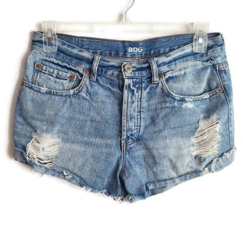 BDG Shorts Tomgirl Denim Raw Edge Flipped Hem Low Rise Destroyed Distressed 28
